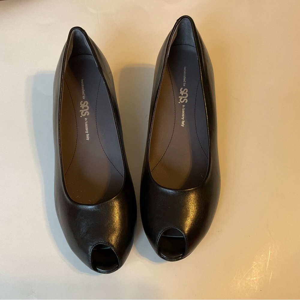 SAS Women's Classic Black Peep Toe Wedge